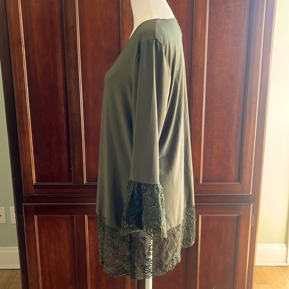 Slinky Brand Olive Green Long-Sleeve Stretch Tunic Top with Scalloped Lace Trim. - Picture 6 of 16